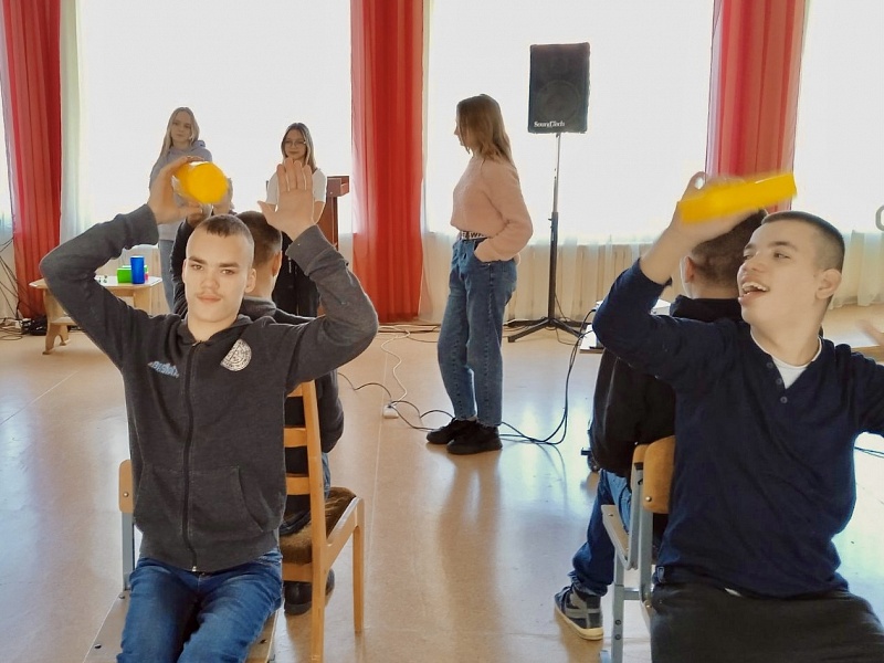 Teen coaches teach rights to their peers