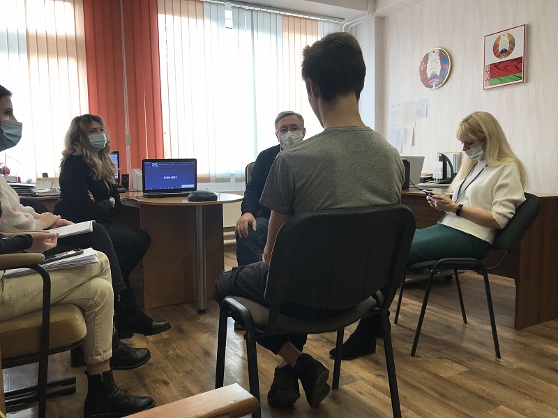 Консультационная сессия для специалистов в проведении интервью для подростков в контакте с законом