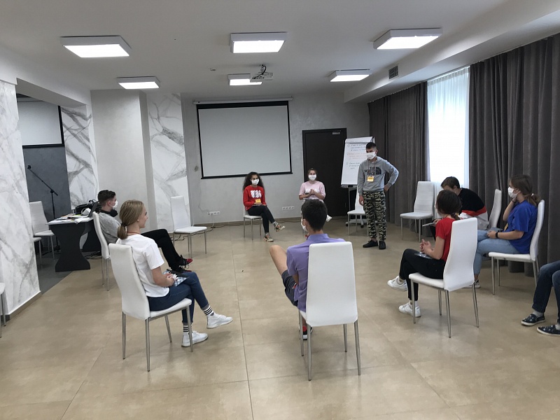 Training for teenagers "There is a way out!"