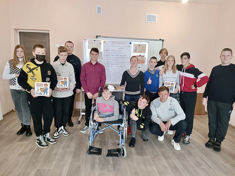 Teenage Coaches on Children's Rights Teach  of the Gorodishche House-boarding Institution