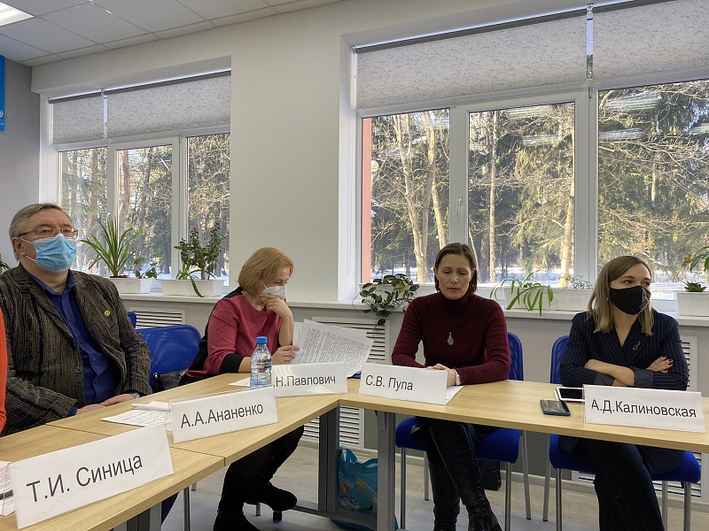 Alternative communication needs to be prioritized