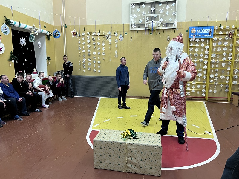 New Year's Eve Magic Happens When the Goodness of Hearts Comes Together!