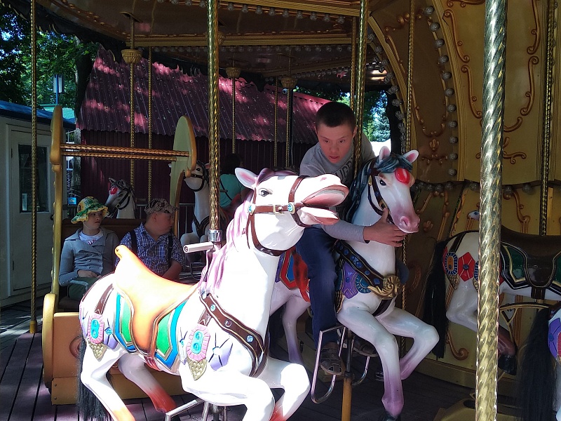 We have the right to rides!