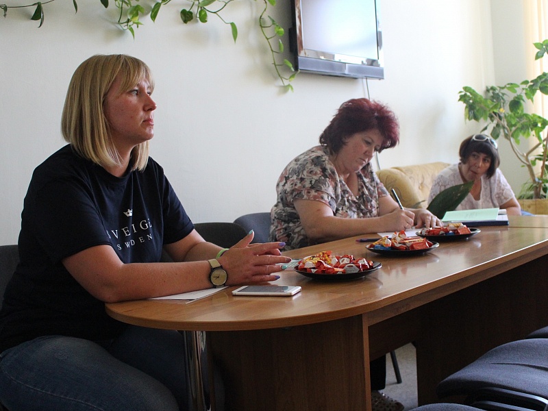 Working meetings with employees of closed-type institutions