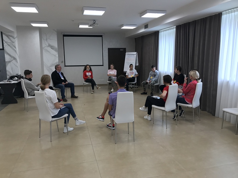 Training for teenagers "There is a way out!"