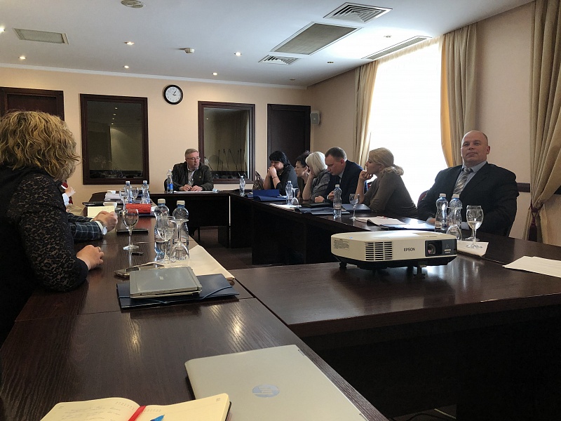 Круглый стол 