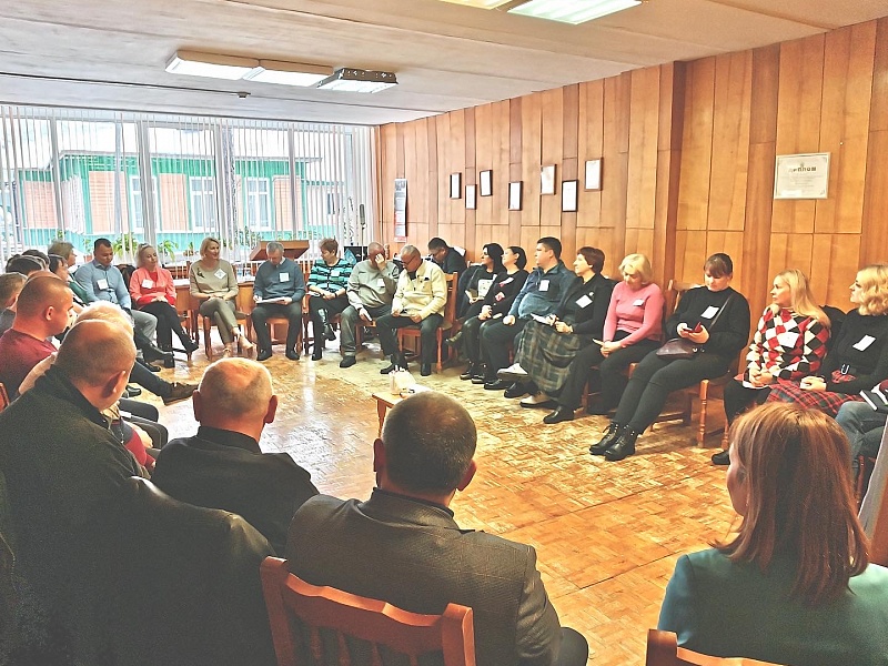 Seminars for Employees of Partner Institutions in November