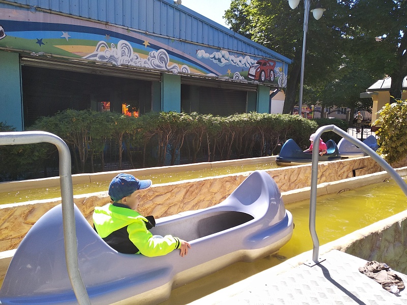 We have the right to rides!