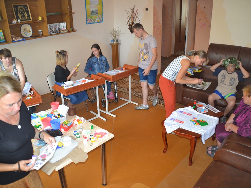 Быть рядом: совместные выходные в Ивенецком доме-интернате 