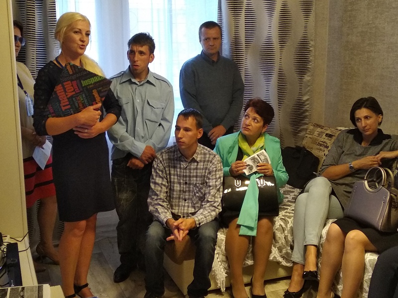 Accompanied accommodation or foster care?