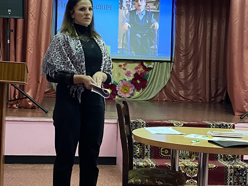 Равный равному: главный принцип и коммуникации и обучения специалистов