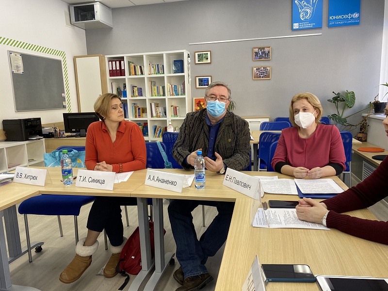 Alternative communication needs to be prioritized