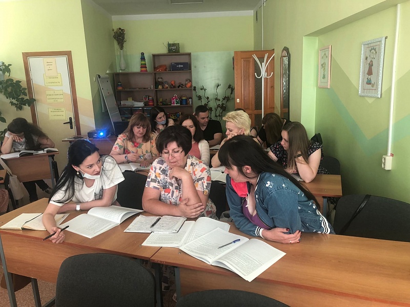 Consultation in Kobrin