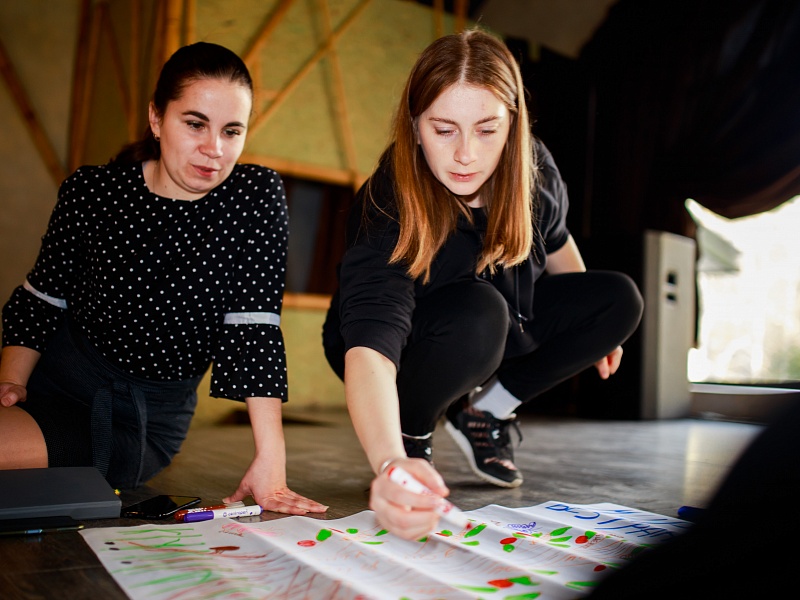 Contact person for a child at risk 