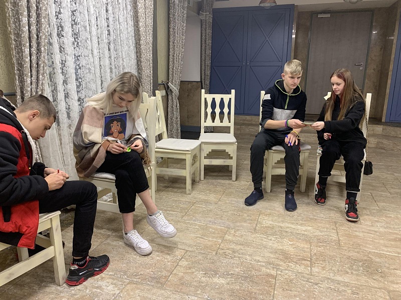 Children create lifehacks for tackling difficult life situations