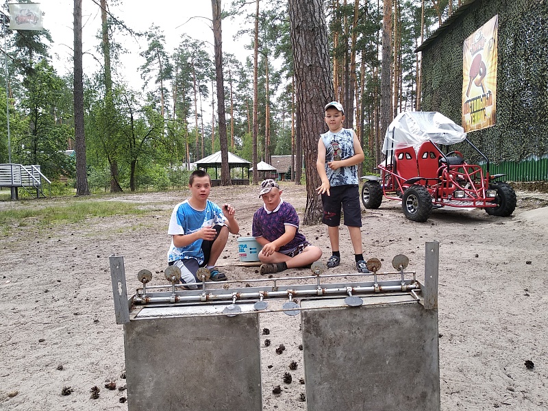 Территория семьи. Лето.